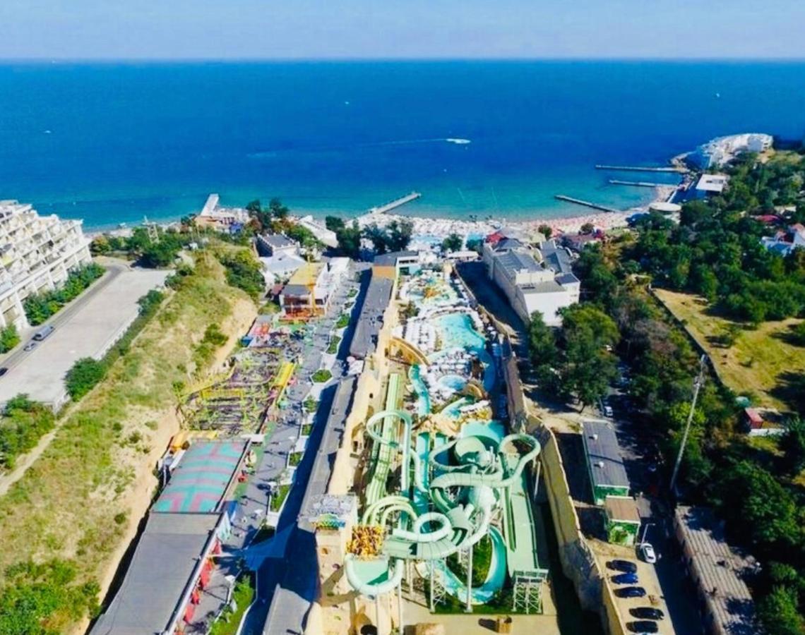Arcadia Sunrise Sea View Apartment Одеса Екстериор снимка