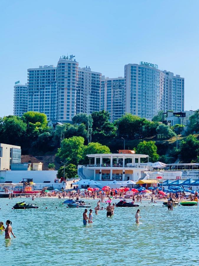 Arcadia Sunrise Sea View Apartment Одеса Екстериор снимка